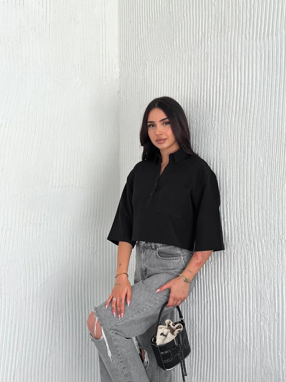 Z Krep Kadın Crop Yakalı Gömlek İlik Düğmeli Üç Çeyrek Sleeve Kol - Siyah